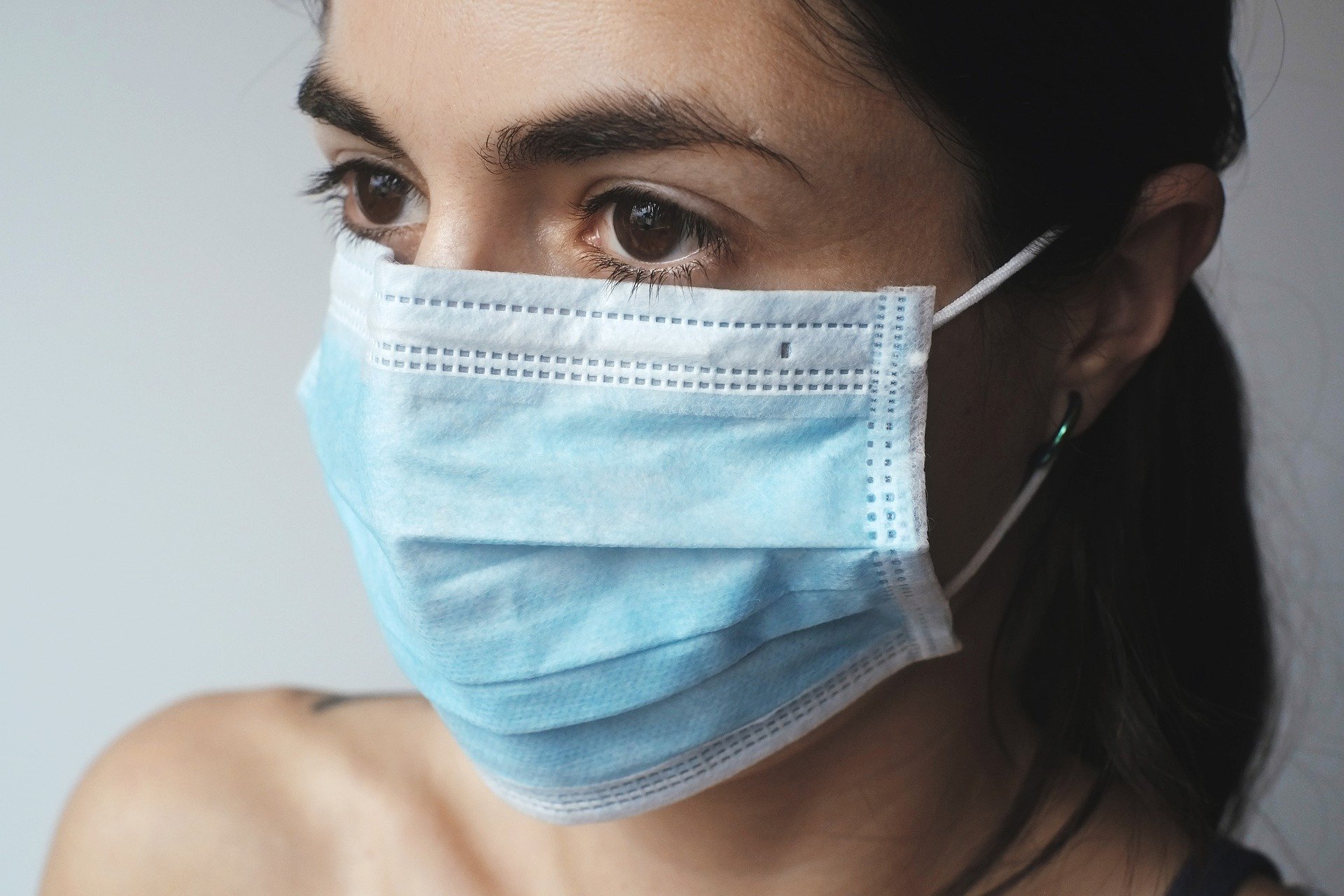 Can this be the final word on wearing fucking masks to prevent the spread of infection by a respiratory virus in uncontrolled environments?